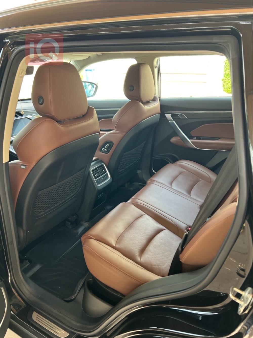 جيلي أزكارا